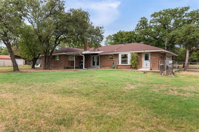 214 De La Cruz Street, Weatherford TX 76085 - Photo 28