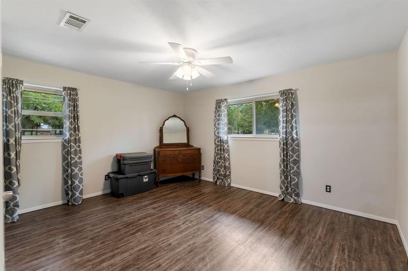 214 De La Cruz Street, Weatherford TX 76085 - Photo 25