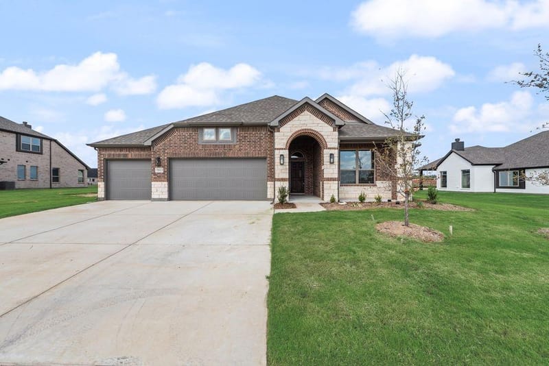 7013 Lilly Lane, Sanger TX 76266 - Photo 33