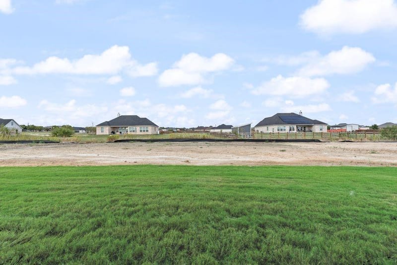 7013 Lilly Lane, Sanger TX 76266 - Photo 31