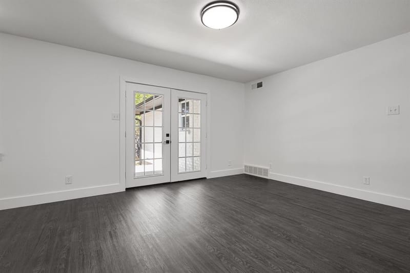 1217 Mayfield Avenue, Garland TX 75041 - Photo 12