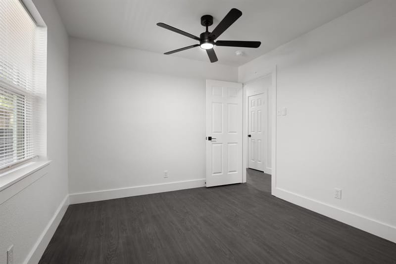 1217 Mayfield Avenue, Garland TX 75041 - Photo 26