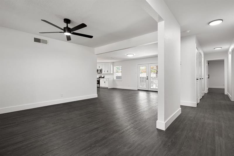 1217 Mayfield Avenue, Garland TX 75041 - Photo 7