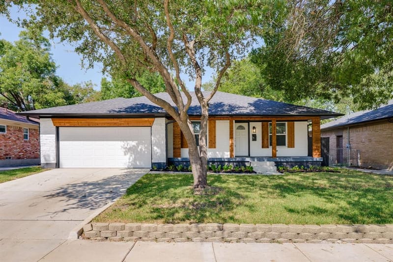 1217 Mayfield Avenue, Garland TX 75041