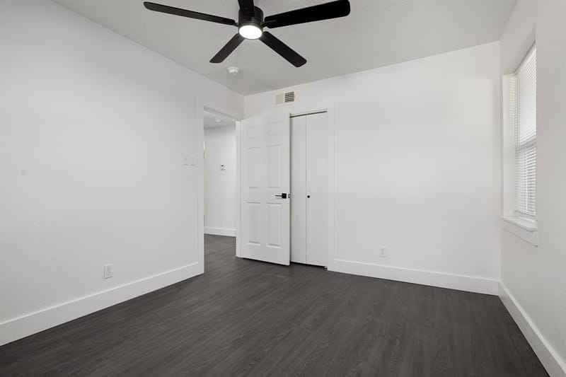 1217 Mayfield Avenue, Garland TX 75041 - Photo 30