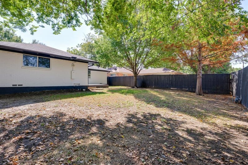 1217 Mayfield Avenue, Garland TX 75041 - Photo 35