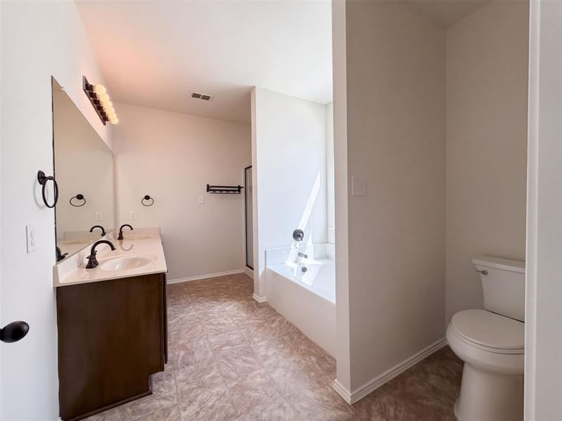 9000 Blackstone Drive, Providence Village TX 76227 - Photo 8