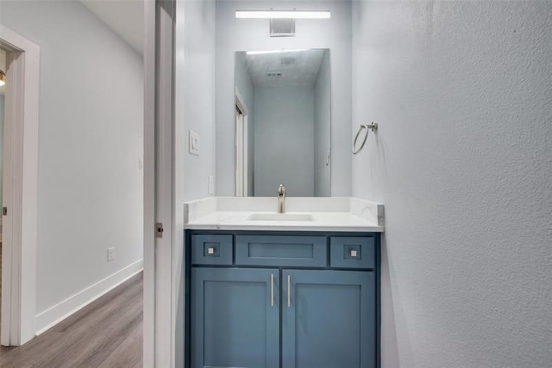 810 Euclid Street, Cleburne TX 76033 - Photo 6