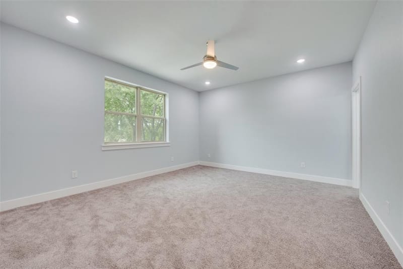 810 Euclid Street, Cleburne TX 76033 - Photo 17