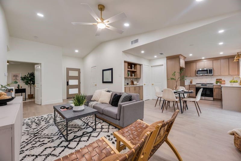 1215 Briarcove Drive, Richardson TX 75081 - Photo 2