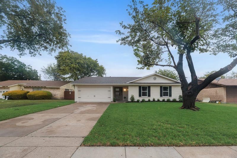 1215 Briarcove Drive, Richardson TX 75081