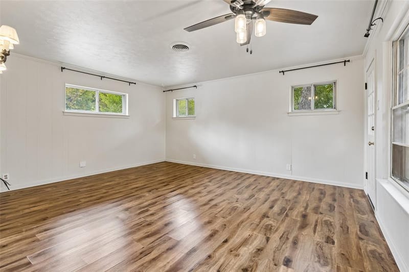 10313 Pinecrest Drive, Dallas TX 75228 - Photo 10