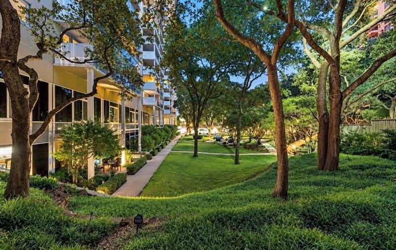3883 Turtle Creek Boulevard # 403, Dallas TX 75219 - Photo 30