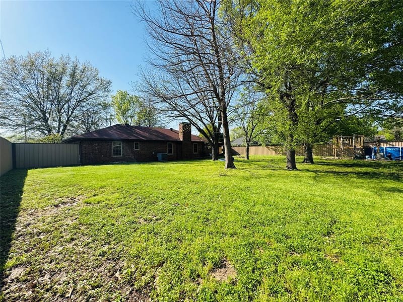 745 42nd Street SW, Paris TX 75460 - Photo 12