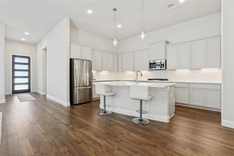 2064 Belvedere Street, Garland TX 75041 - Photo 2
