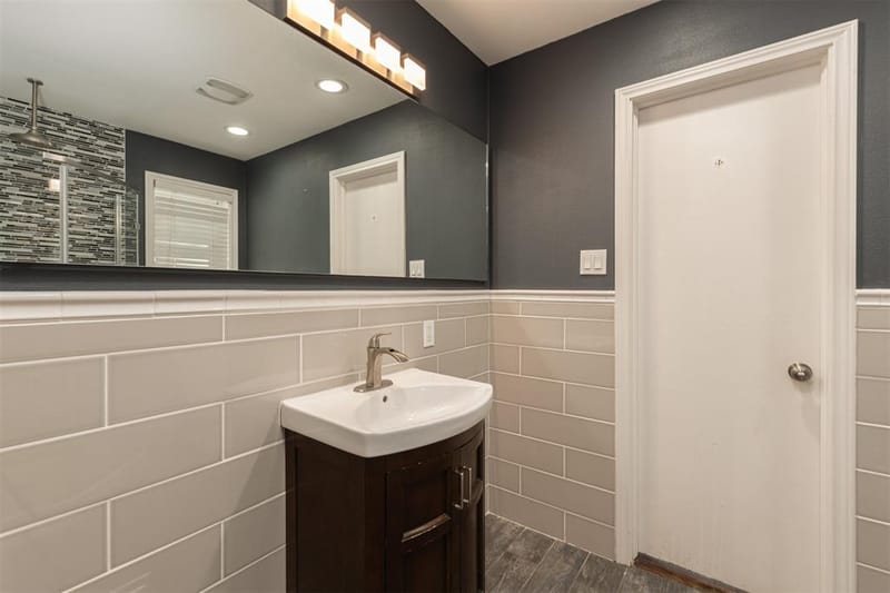 8419 Bocowood Drive, Dallas TX 75228 - Photo 20