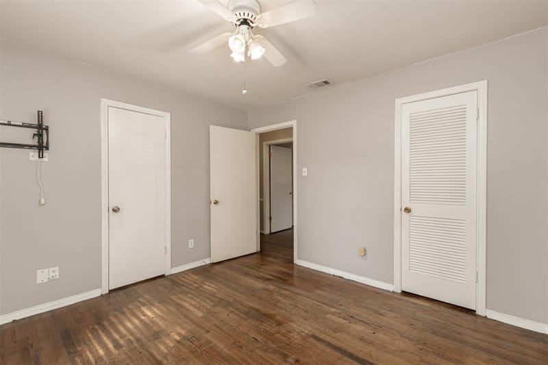 8419 Bocowood Drive, Dallas TX 75228 - Photo 24