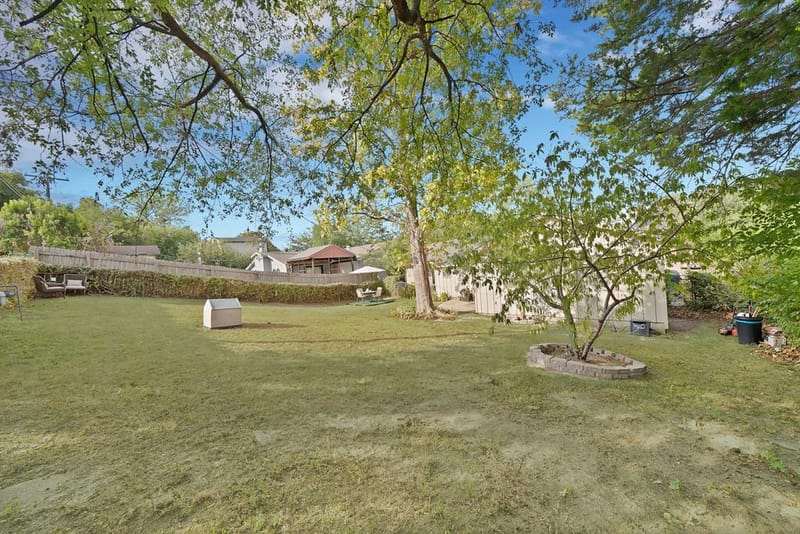 1258 Hidden Valley Drive, Dallas TX 75241 - Photo 17