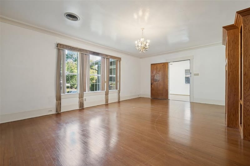 5906 Palo Pinto Avenue, Dallas TX 75206 - Photo 8