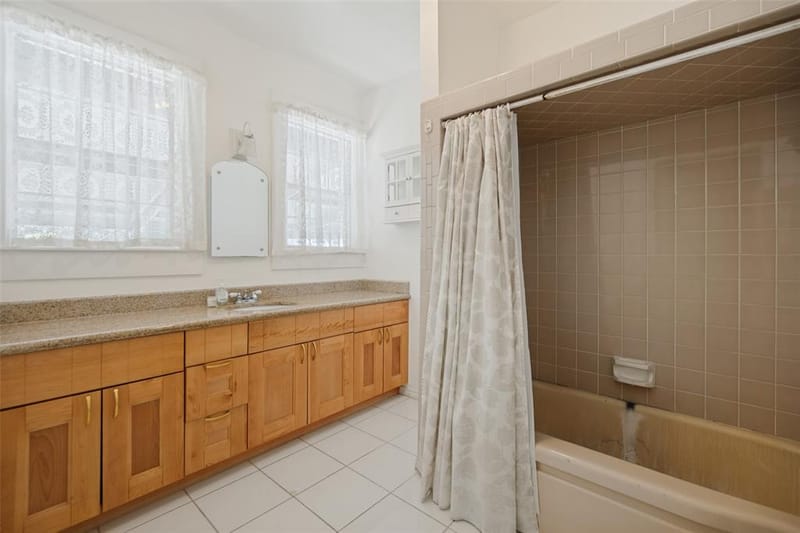 5906 Palo Pinto Avenue, Dallas TX 75206 - Photo 21
