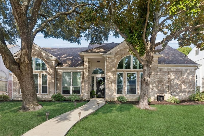 5709 Highgate Lane, Rowlett TX 75088