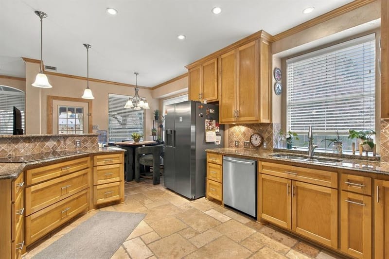816 Rolling Meadows Court, Allen TX 75013 - Photo 17