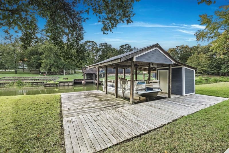 310 Cypress Creek Drive, Mount Vernon TX 75457 - Photo 23