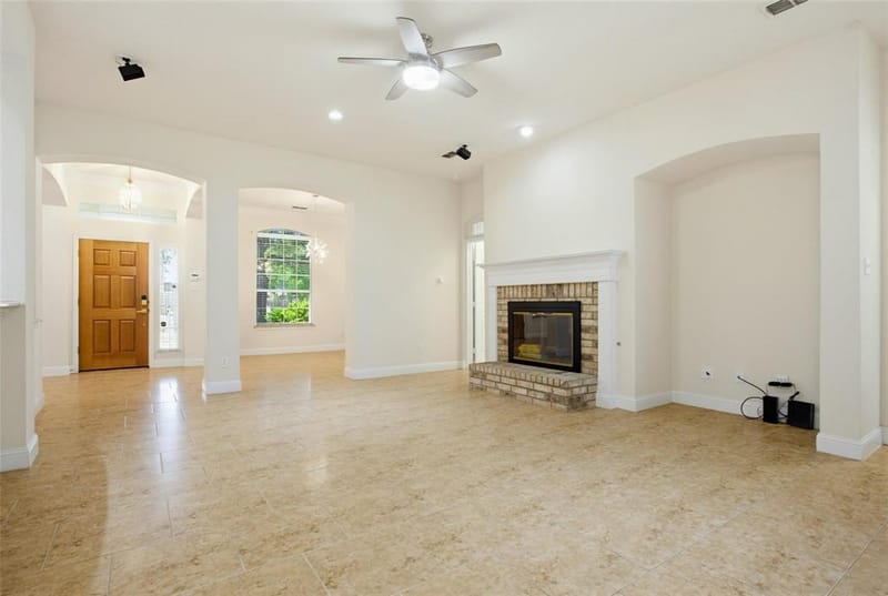 4402 Horizon Drive, Garland TX 75043 - Photo 6