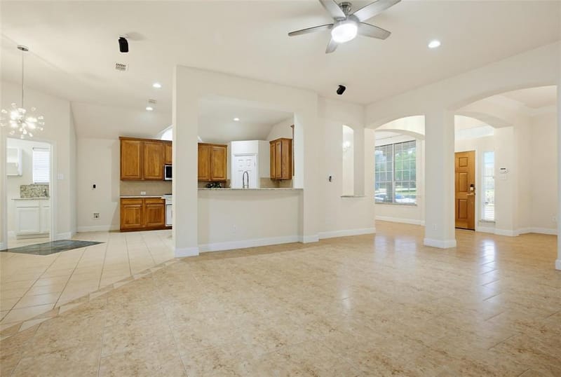 4402 Horizon Drive, Garland TX 75043 - Photo 14
