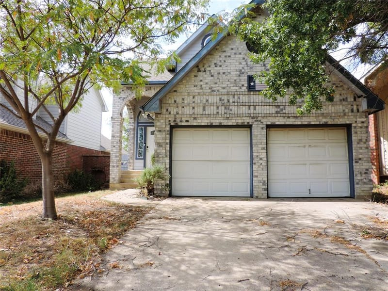 6825 W Driffield Court, North Richland Hills TX 76182 - Photo 38