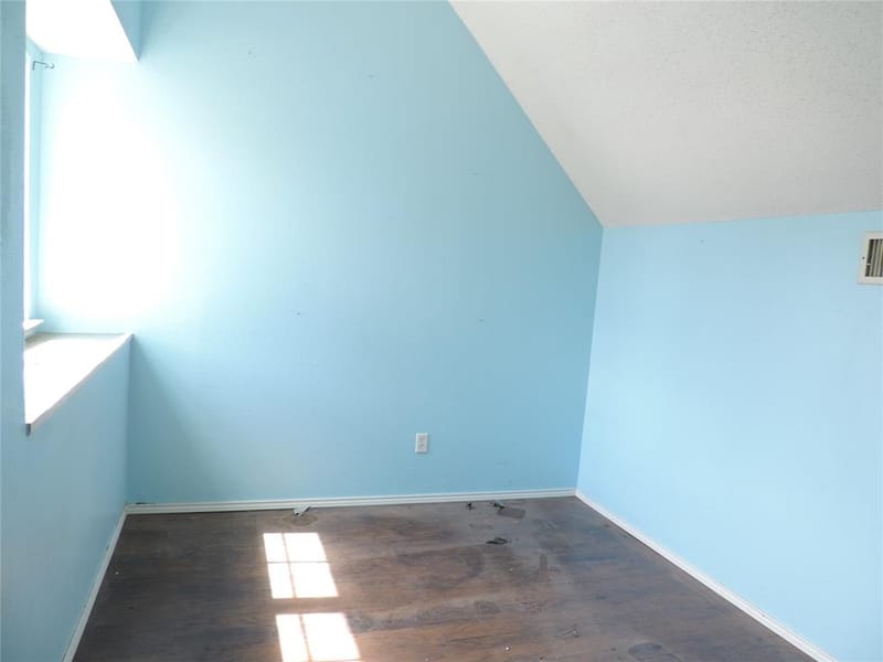 6825 W Driffield Court, North Richland Hills TX 76182 - Photo 29