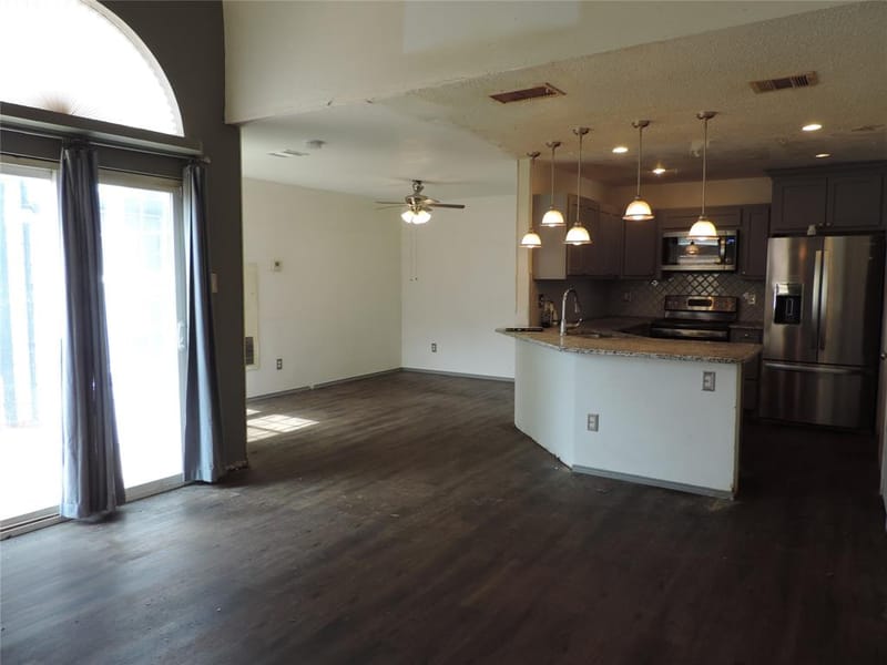 6825 W Driffield Court, North Richland Hills TX 76182 - Photo 8