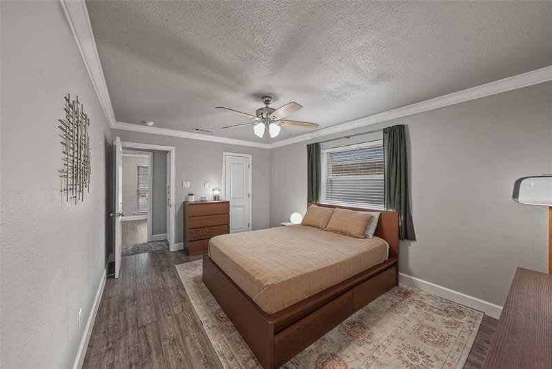 1800 Winchester Way, Bedford TX 76022 - Photo 30