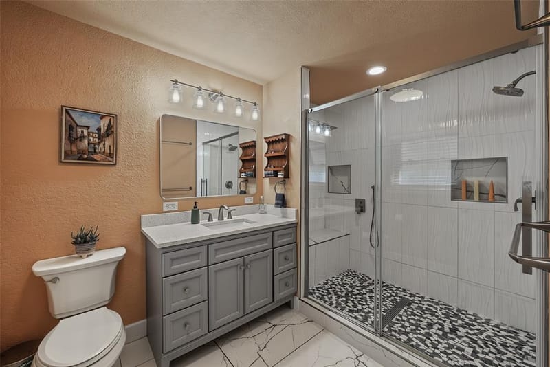 1800 Winchester Way, Bedford TX 76022 - Photo 31
