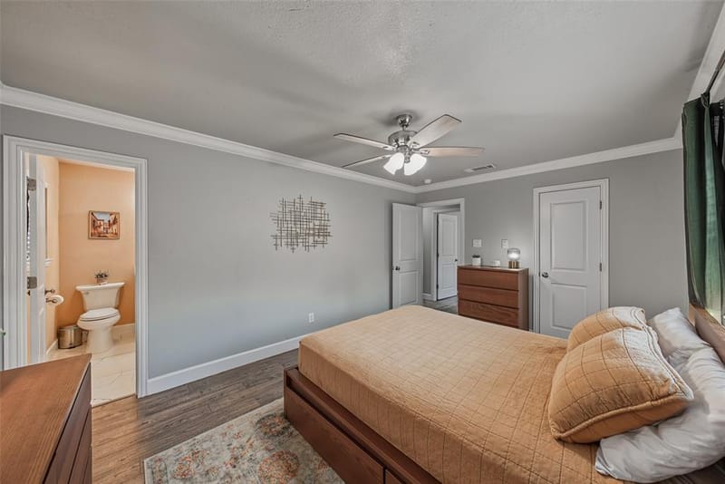 1800 Winchester Way, Bedford TX 76022 - Photo 29