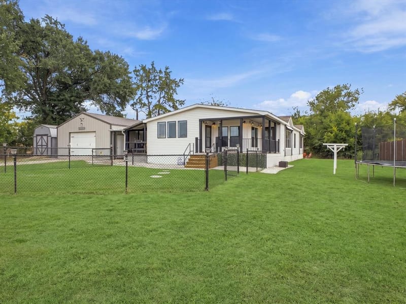 9487 County Road 313, Terrell TX 75161 - Photo 2