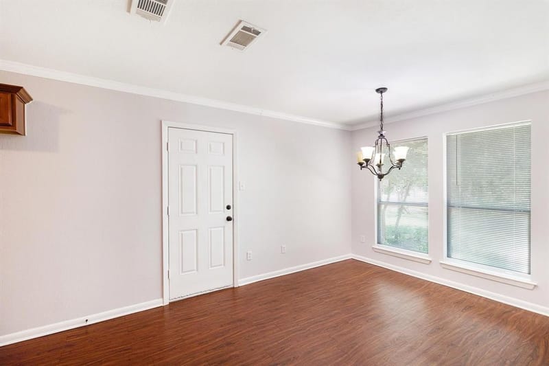 6433 Leana Avenue, Dallas TX 75241 - Photo 5