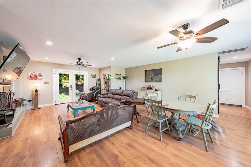 603 Mosley Drive, Athens TX 75751