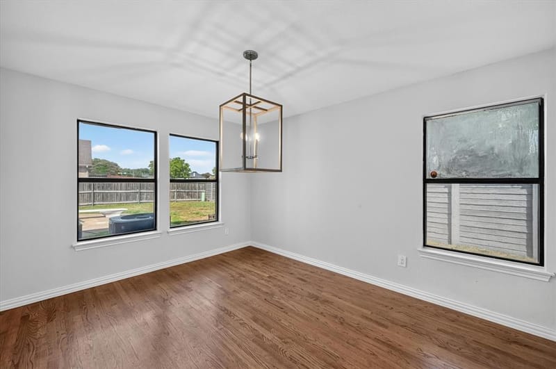 4301 Hudson Avenue, Grand Prairie TX 75052 - Photo 11