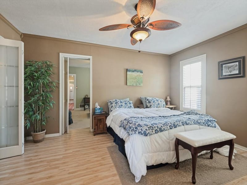 5716 Winton Street, Dallas TX 75206 - Photo 23