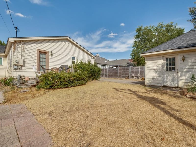 5716 Winton Street, Dallas TX 75206 - Photo 25