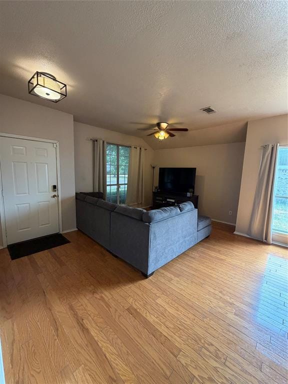 1013 Wentwood Drive, DeSoto TX 75115 - Photo 5