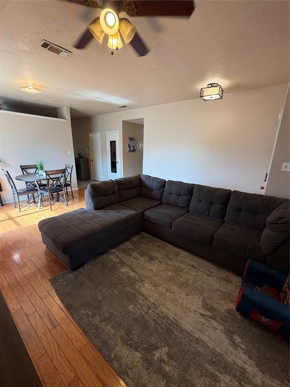 1013 Wentwood Drive, DeSoto TX 75115 - Photo 8