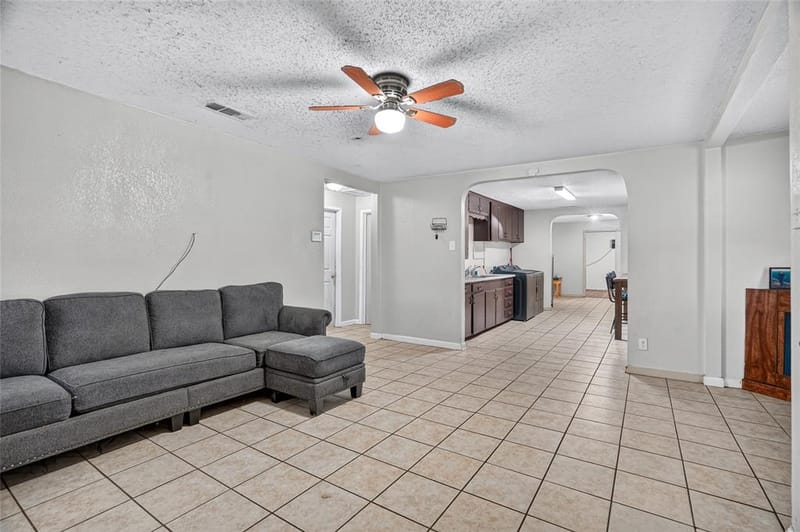 5800 Dallas Avenue, Fort Worth TX 76112 - Photo 6