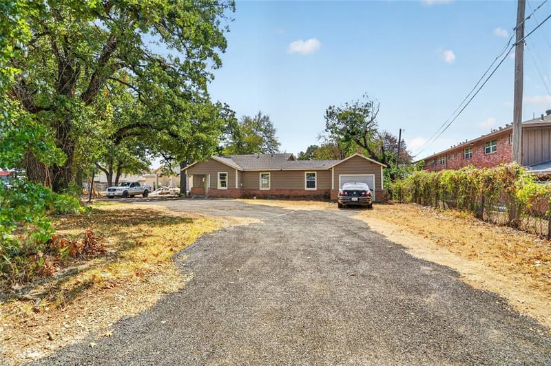 5800 Dallas Avenue, Fort Worth TX 76112 - Photo 3