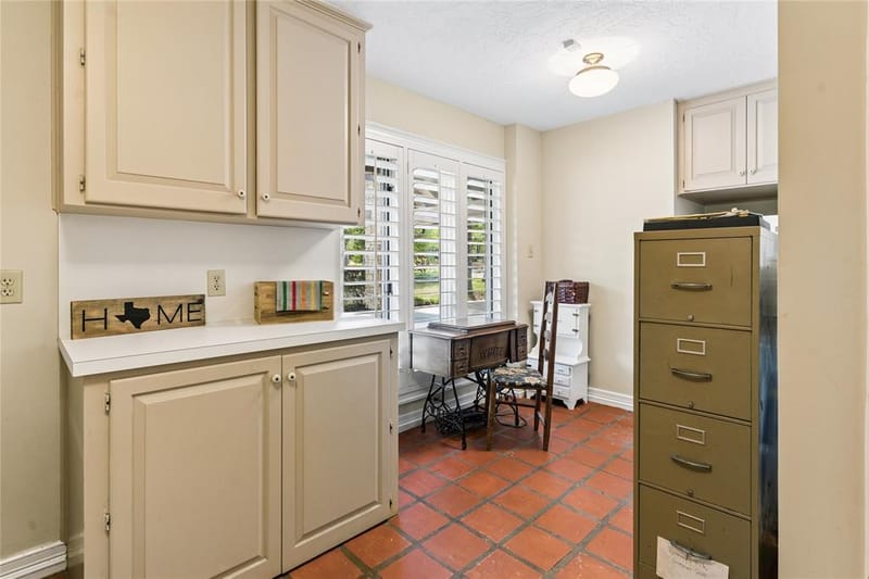 2717 Hartlee Court, Denton TX 76208 - Photo 24