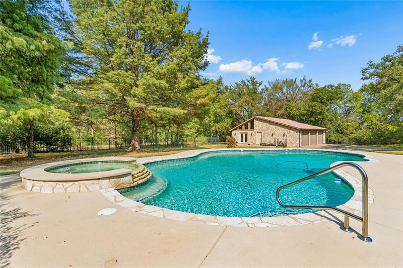 2717 Hartlee Court, Denton TX 76208 - Photo 29
