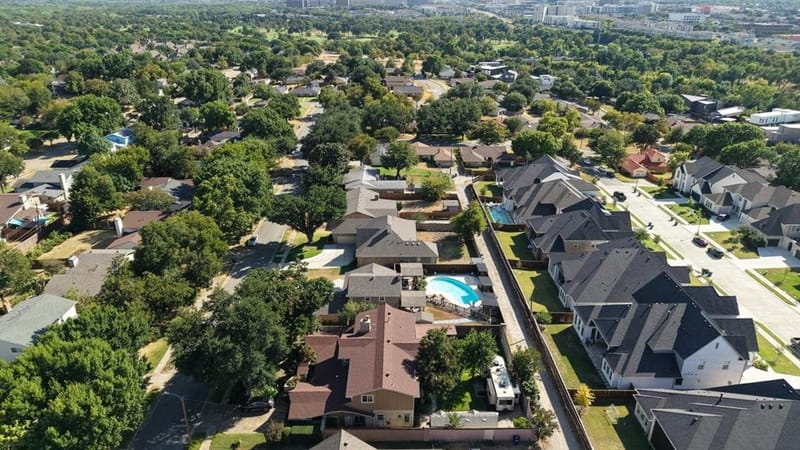 9335 Whittenburg Gate, Dallas TX 75243 - Photo 37