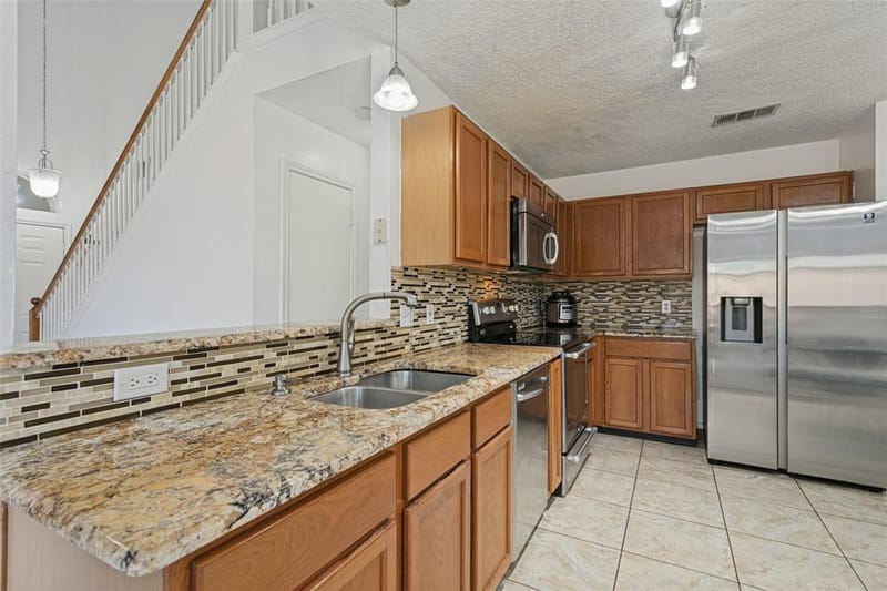 1411 Chinaberry Drive, Lewisville TX 75077 - Photo 10