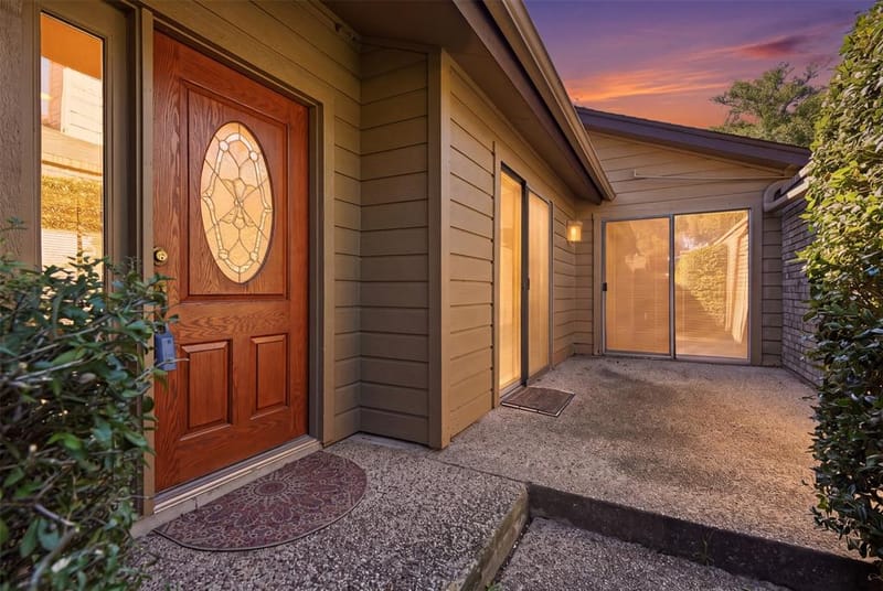 508 Fountainwood Drive, Arlington TX 76012